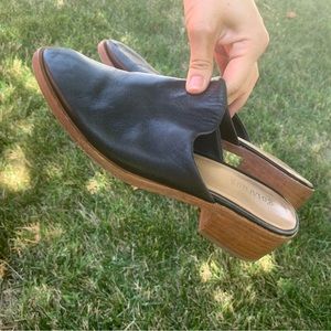 Soludos Black Leather Mules